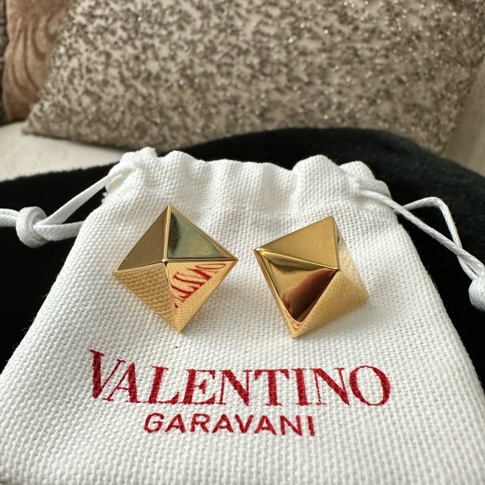 Valentino Garavani Rockstud Earrings